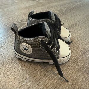 Baby Soft Sole Black and White Shoes Size 2